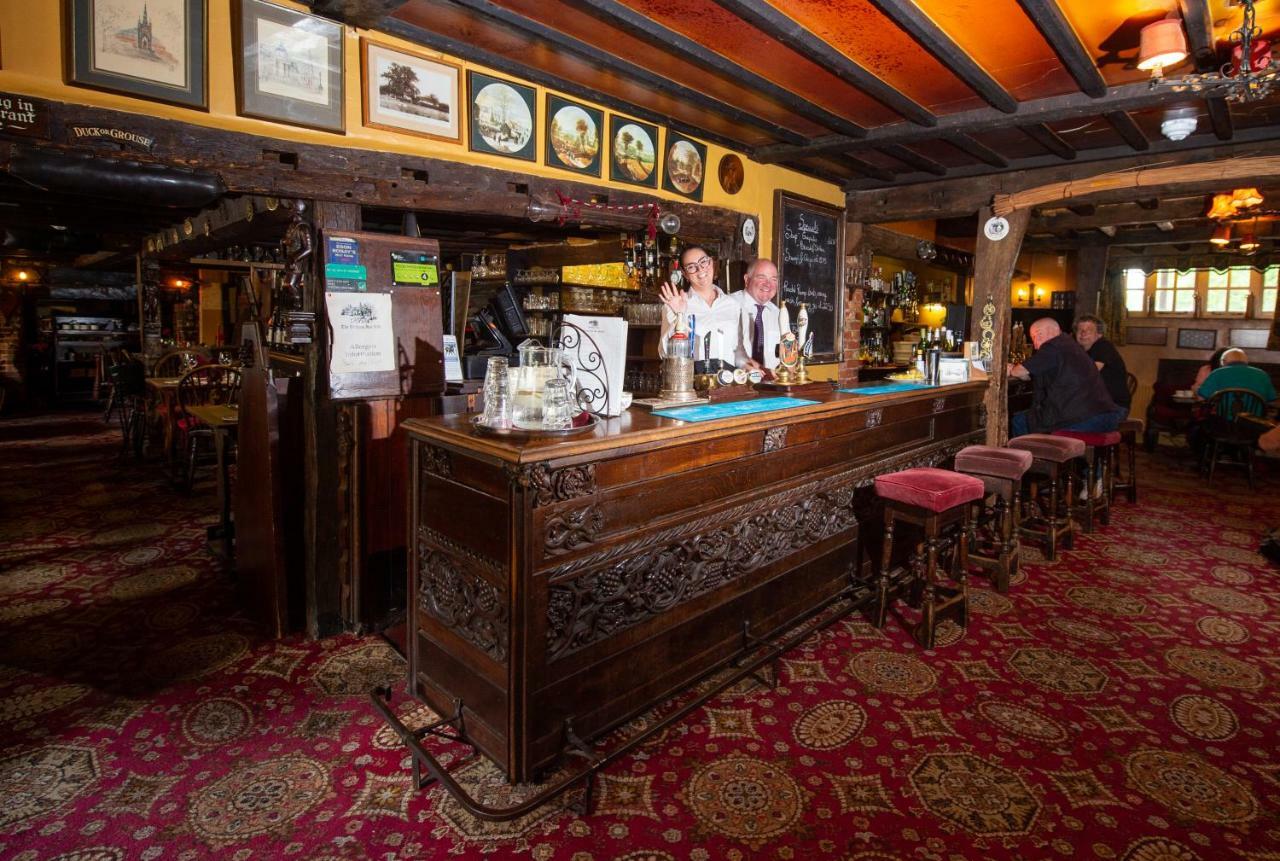 The Withies Inn Godalming Exterior foto